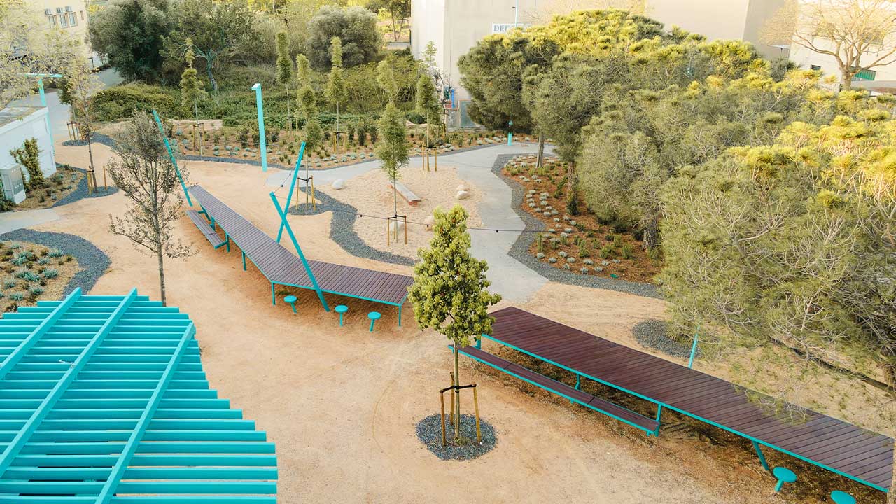 Proyecto Ciempiés Table en Santa Cristina d’Aro