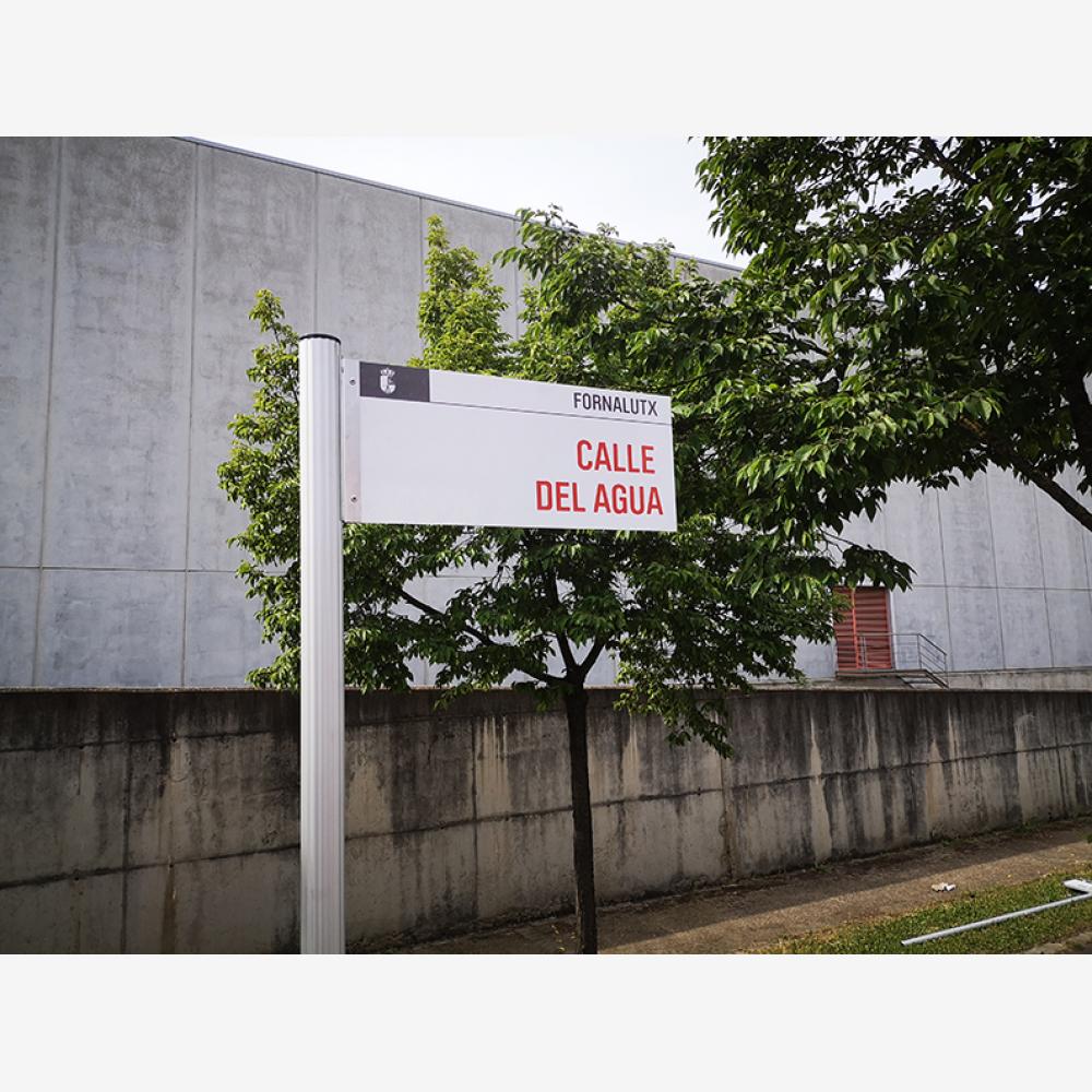 Placa calle tipo banderola